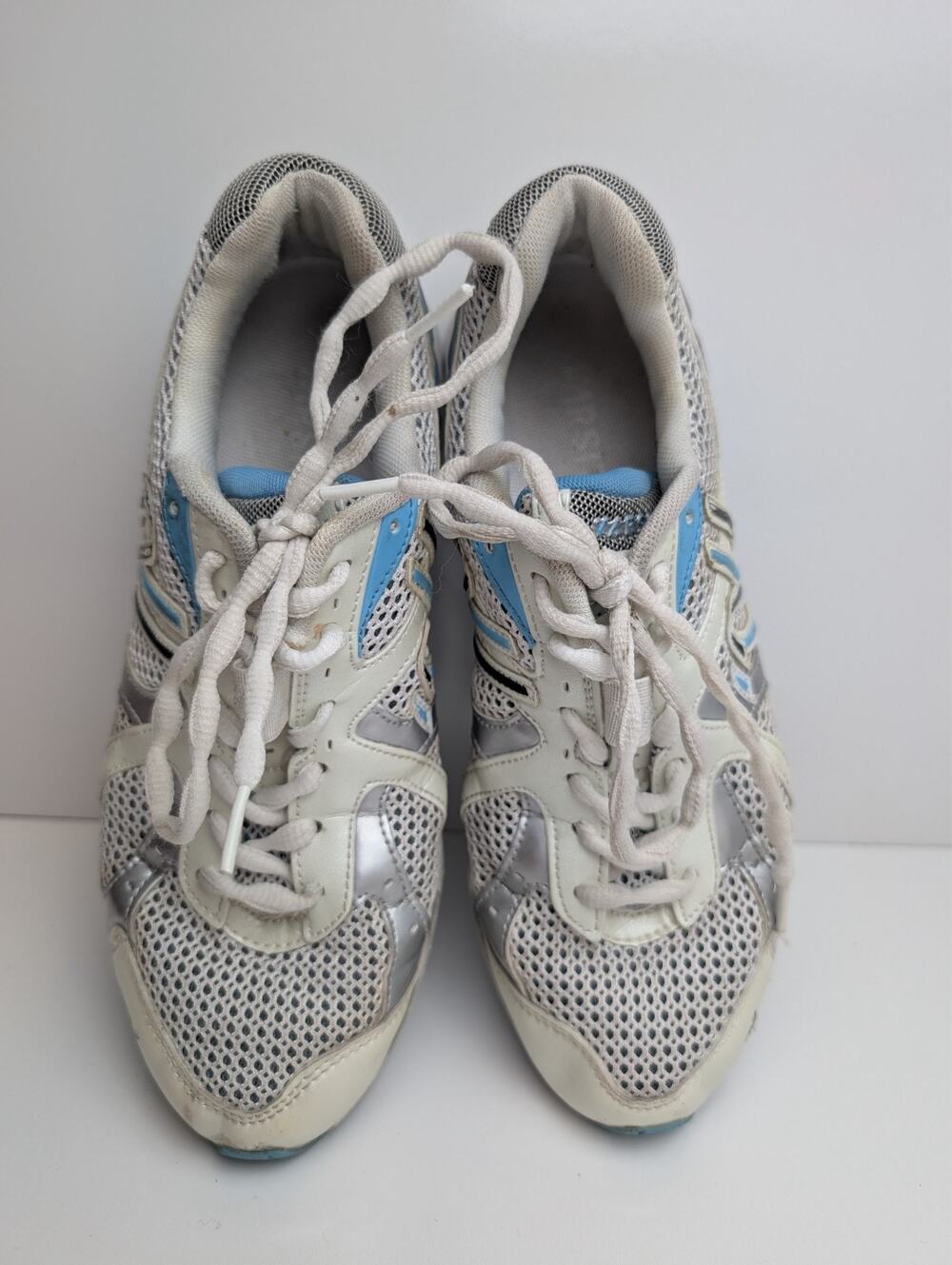 Varsity Cross Cheer Shoes Sneakers Whhite Blue Silver Women's Size 8
